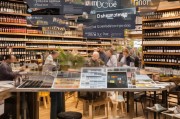 酒水门店的精准获客策略，从私域流量到异业合作，全方位提升门店客流